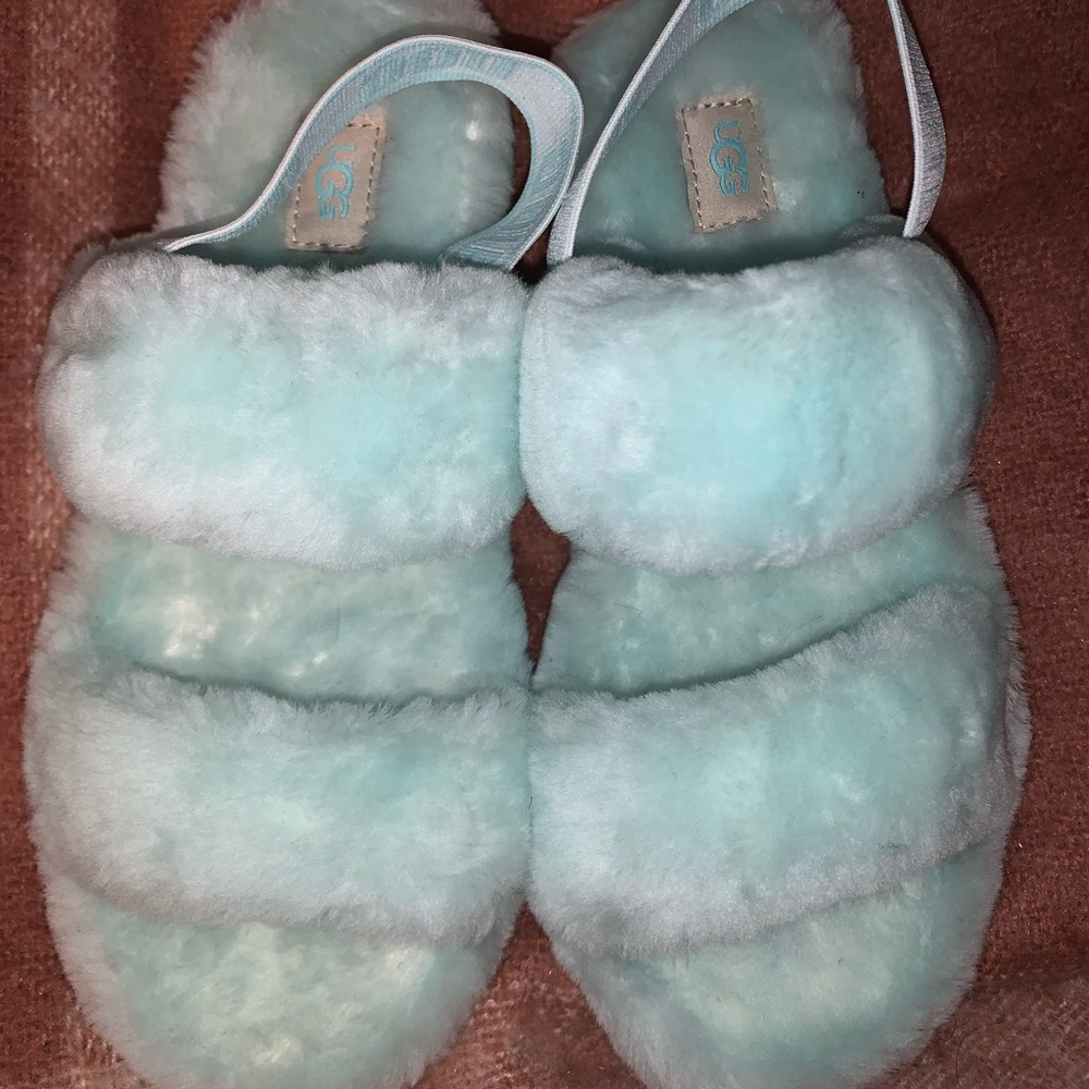 UGG Oh Yeah Slides Mint Green Sz. 8 NWOT 💕